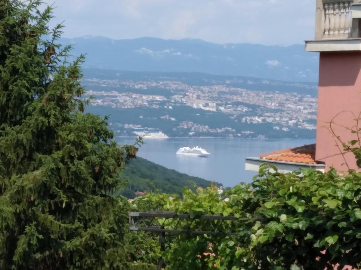 Apartment Opatija Laurana Esterno foto